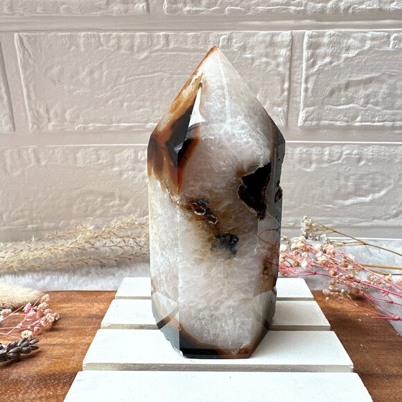 Gorgeous Agate with Druzy Polished Point/Tower from Brazil - Picture 3 of 7